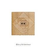 Bouton carré bloc patch bois pour broderie patchwork fabriqué en France Alsace Au p'tit Bonheur