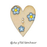 bouton bois cœur fleuri bleu layette peint main