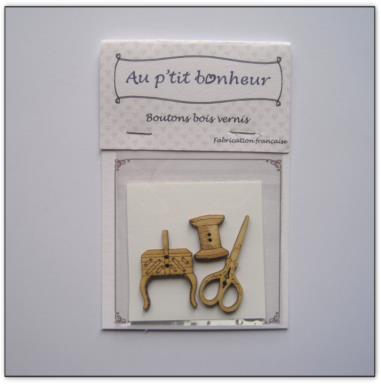 bouton bois Au p'tit Bonheur broderie patchwork point de croix