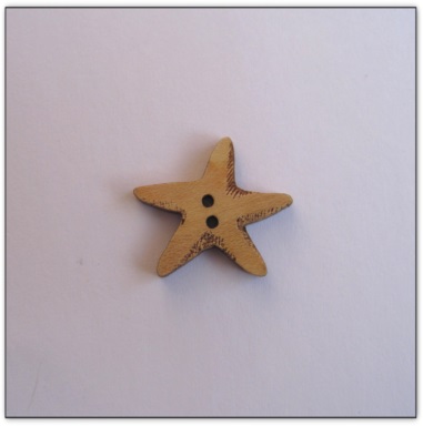 bouton bois Au p'tit Bonheur broderie patchwork point de croix