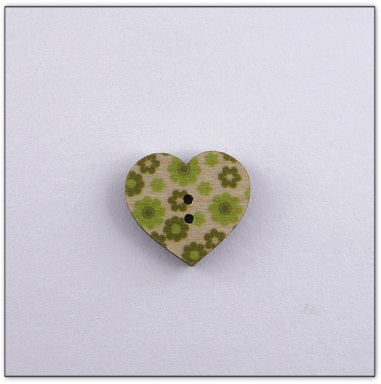 Bouton bois coeur liberty  fabrication artisanale française Au p'tit Bonheur broderie patchwork