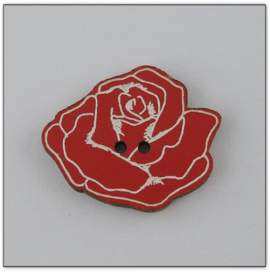 Bouton bois rose rouge  fabrication artisanale française Au p'tit Bonheur brodrie patchwork