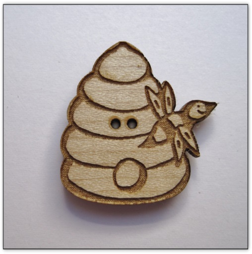 bouton bois Au p'tit Bonheur broderie patchwork point de croix