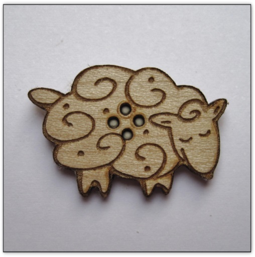 bouton bois Au p'tit Bonheur broderie patchwork point de croix