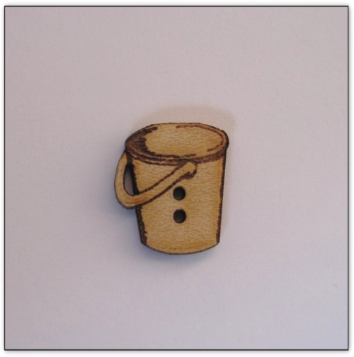 bouton bois Au p'tit Bonheur broderie patchwork point de croix