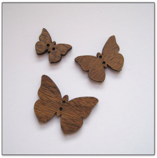 bouton bois Au p'tit Bonheur broderie patchwork point de croix